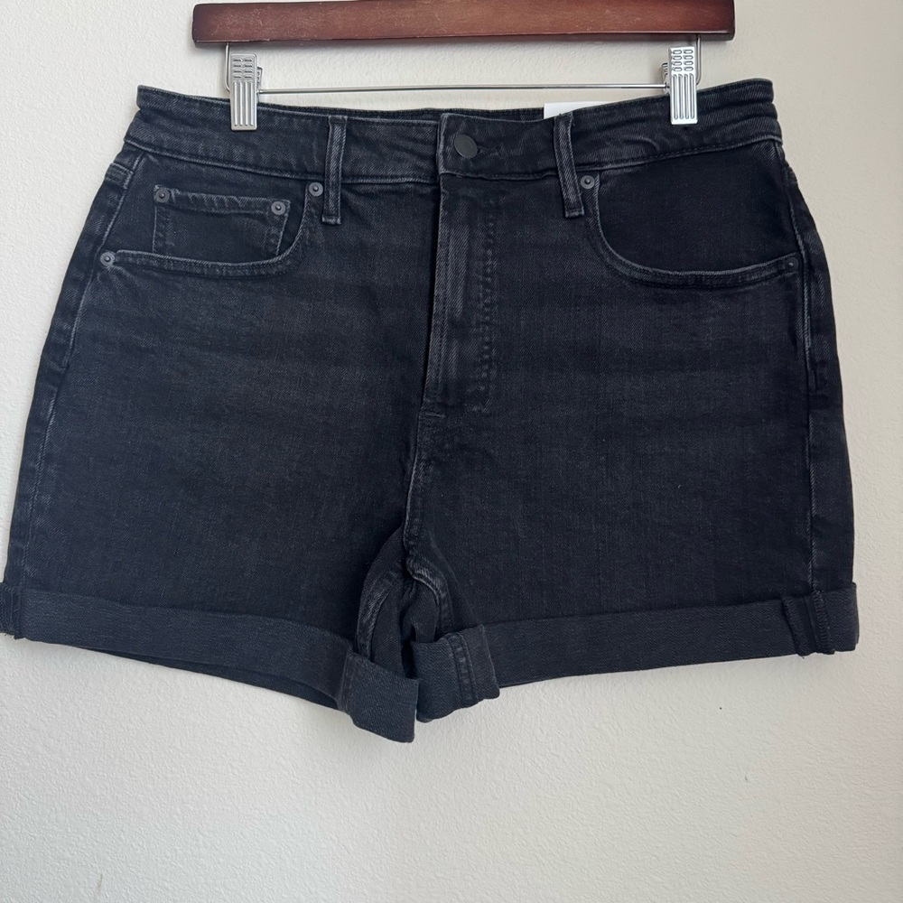 NWT Women’s Free Assembly Black Denim Jean Shorts Size 12